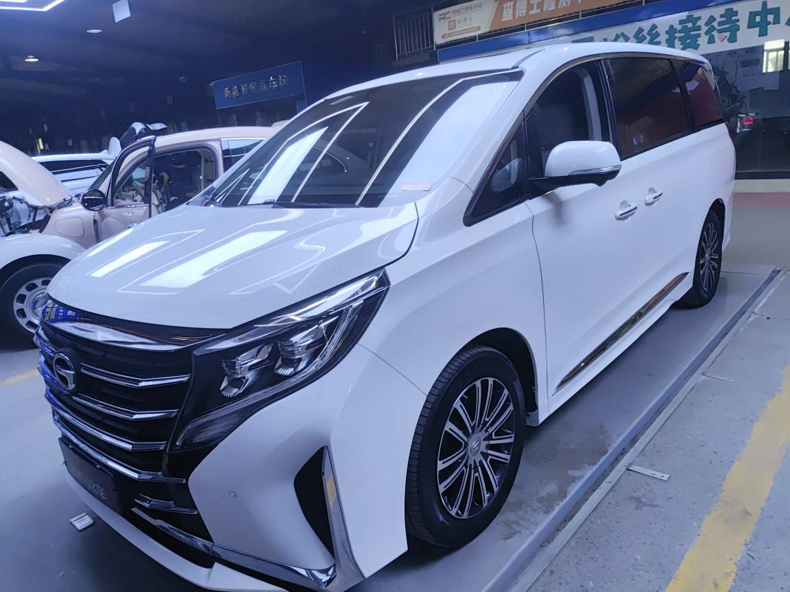 广汽传祺 传祺M8 2021款 领秀系列 390T 至尊版 二手车市场选瑞诚