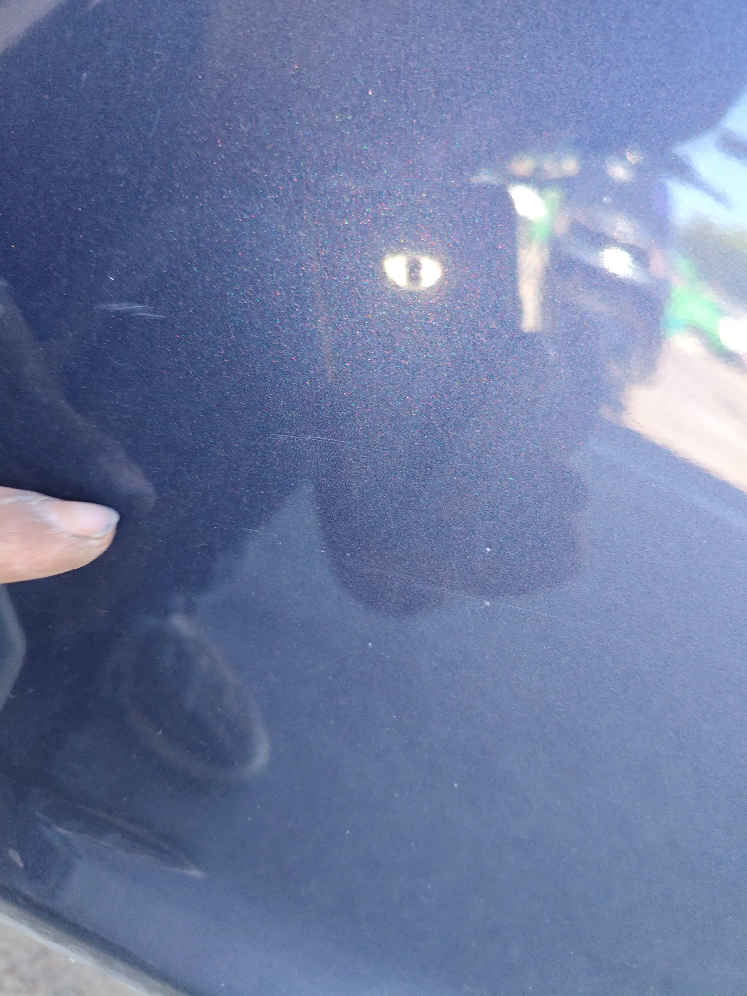 Задний бампер: 掉漆